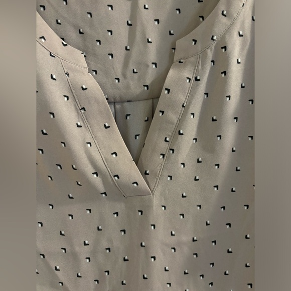 Pink/Cream Blouse - Picture 2 of 3